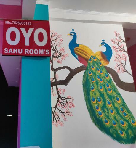 Apartamento Spot On 83295 Sahu Room's