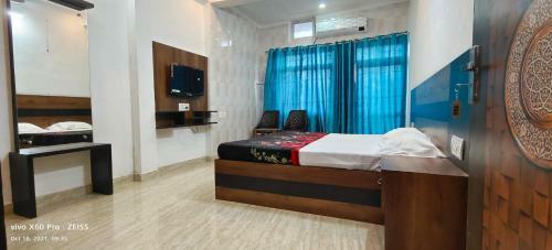 Hotel The Nirmala Palace