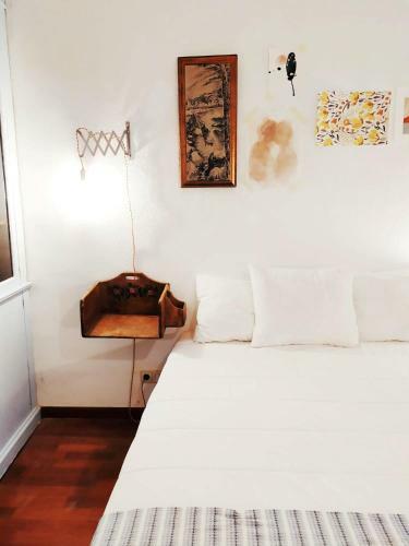 Hostal Habitaci�n En La Rambla
