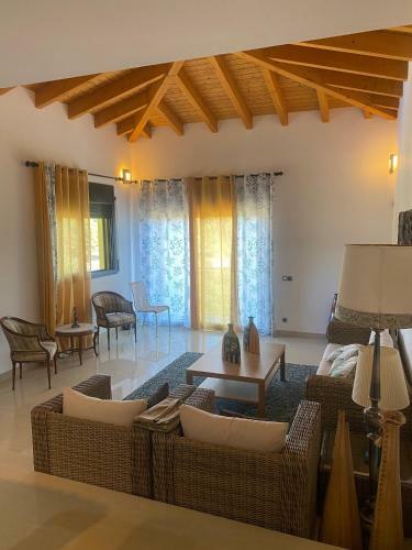 Private Villa Near Of The Beach