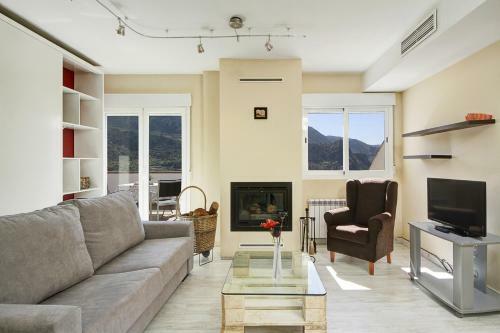Apartamento �tico Con Chimenea En Sierra Nevada-g�ejar Sierra