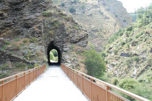 Apartamento �tico Con Chimenea En Sierra Nevada-g�ejar Sierra