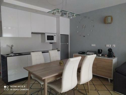 Apartamento Luminoso Y Moderno