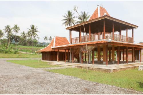 Hostal Balkondes Kembanglimus