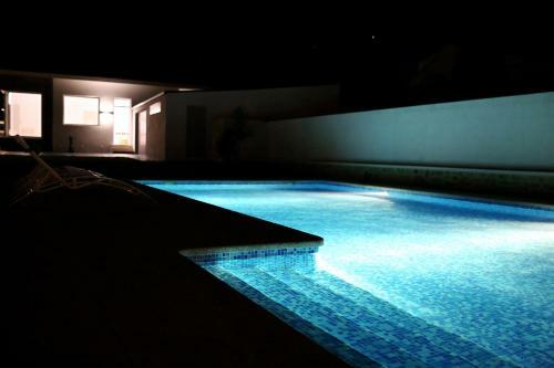 Casa Rural Con Piscina Vi�a De Millan