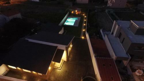 Casa Rural Con Piscina Vi�a De Millan