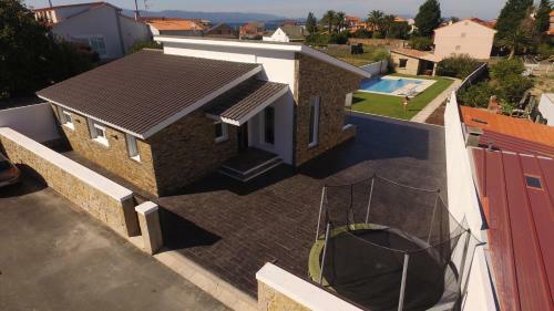 Casa Rural Con Piscina Vi�a De Millan