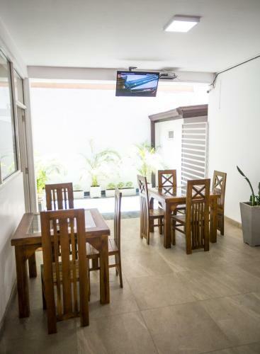 Hotel Maple Tree Residencies