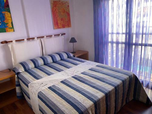 Apartamento Turistico En Alicante, By Adoorable