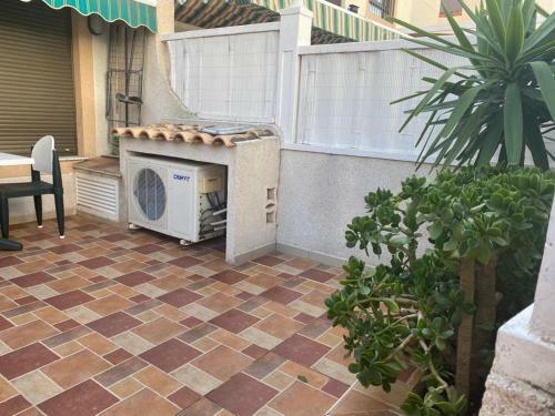 Apartamento Turistico En Alicante, By Adoorable