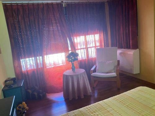 Apartamento Turistico En Alicante, By Adoorable