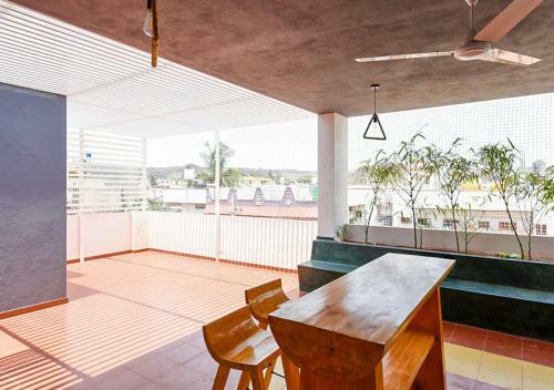 Agastya Villa By Vista Rooms