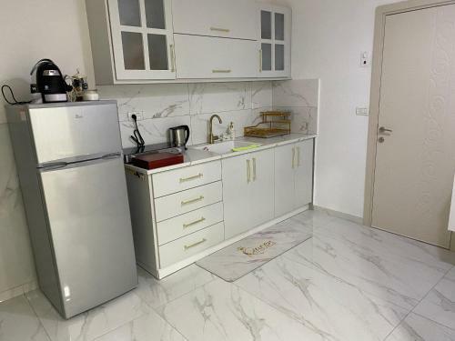 ???? ????? - Meret Apartment