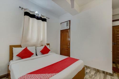 Hotel Collection O 16840 Skyheight Residency