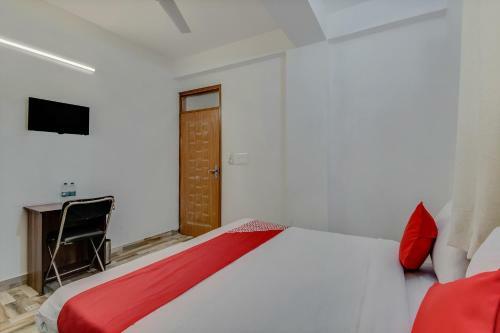 Hotel Collection O 16840 Skyheight Residency