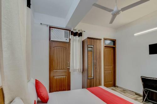 Hotel Collection O 16840 Skyheight Residency