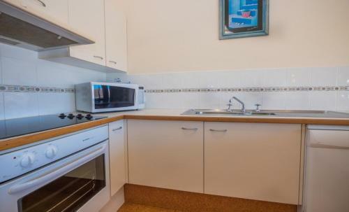 Hotel Peregian Court Resort