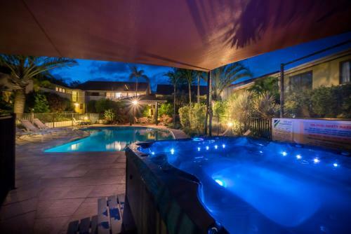 Hotel Peregian Court Resort