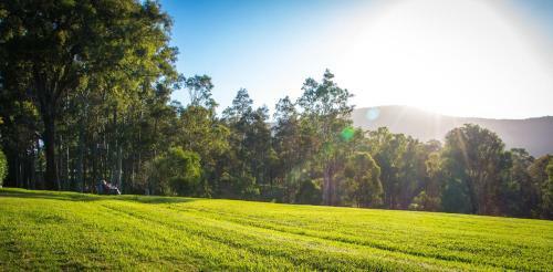 Hostal Elfin Hill Country Accommodation