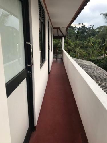 Abeyrathna Home Stay