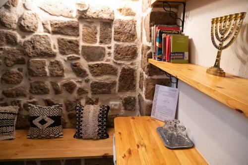 Duplex Apartment In Old Acre - One Thirty One