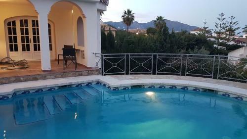 Super Villa With Private Pool And Good Location