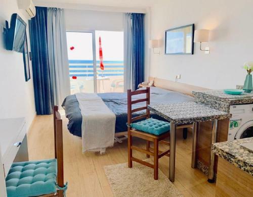 300 - Stella Maris Studio - Idyllic Beach View Apartment