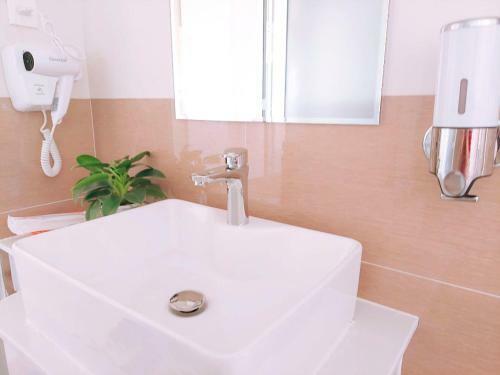 Hotel Leona Villa Dalat