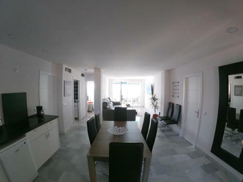 Apartamento Beach Front Penthouse - Fuengirola