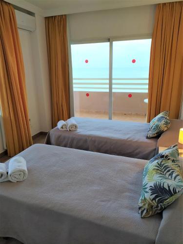Apartamento En Edificio Stella Maris 2