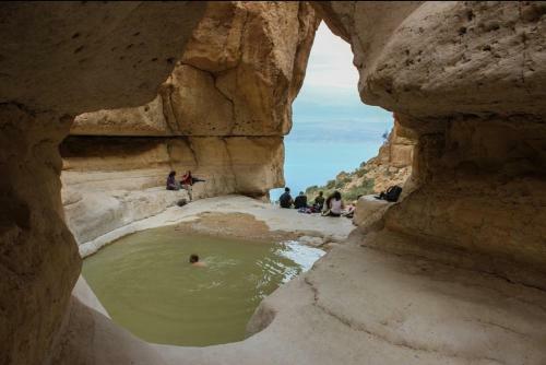 Desert View Experience - Private Villa On The View With A Bedouin Tent