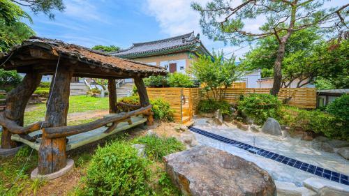 Songrim Hanok Pension
