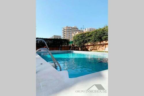 Apartamento Beachfront With Sea Views And Pool