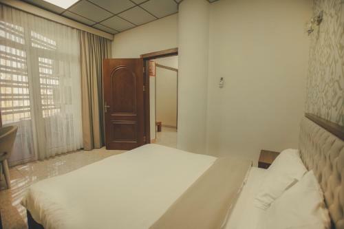 Hotel Rzgari Taza