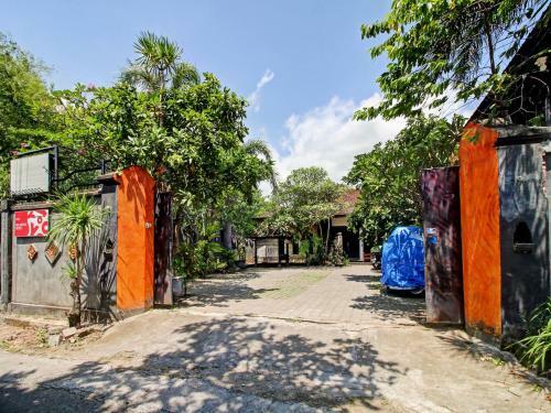 Oyo 90672 Balakosa Hotel