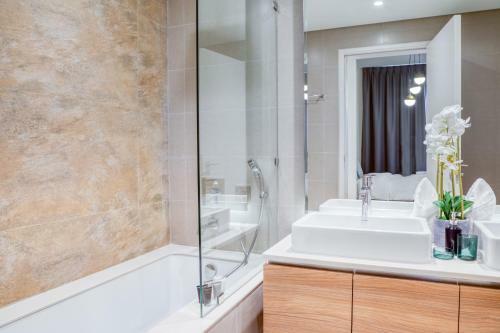 Apartamento Stella Stays Bright 2 Bdr Marassi Beach Pool