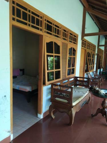 Puri Elang Home Stay