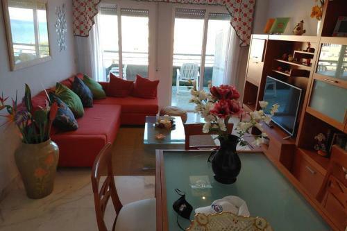 Apartamento En Urbanizaci�n Primera L�nea de Playa