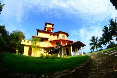 Hostal Sandy's Villa Hiriketiya