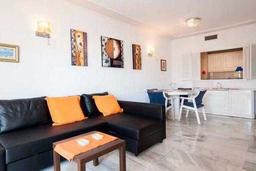 Apartamento Fuengirola , Beach, Centre ,balcony With Seaview, For 4 Persons