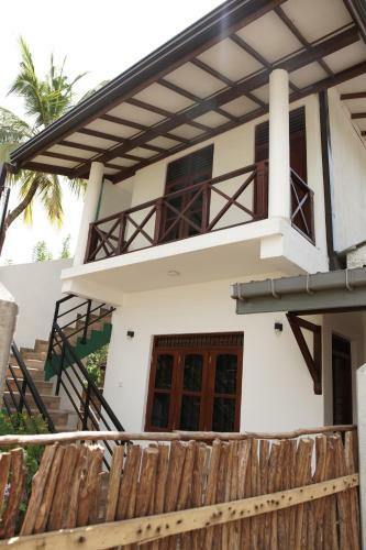 Hotel Surf Nest Hiriketiya