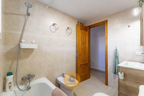 Nice 2 Bedroom Apartment For Family In Los Pacos