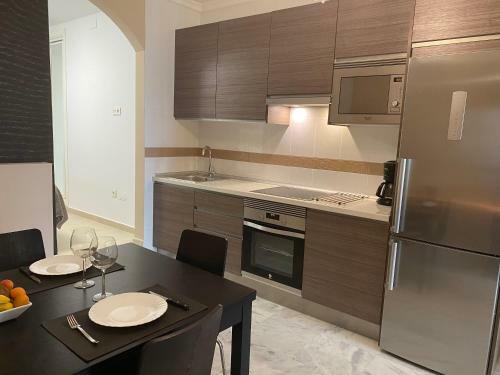 Apartment In 1st Line Beach