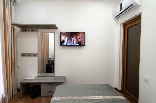 Bed & Breakfast Registon Saroy Hotel