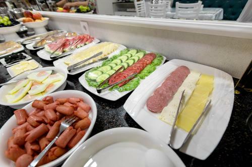 Bed & Breakfast Registon Saroy Hotel
