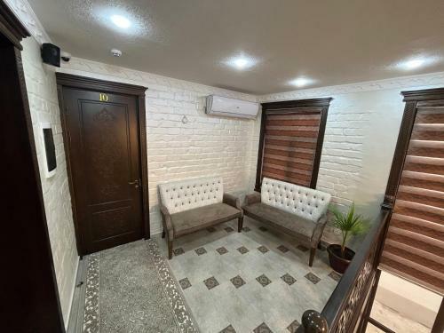 Hostal Hotel Grand Marakand