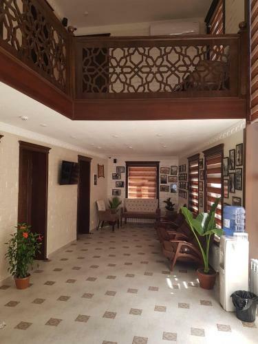 Hostal Hotel Grand Marakand