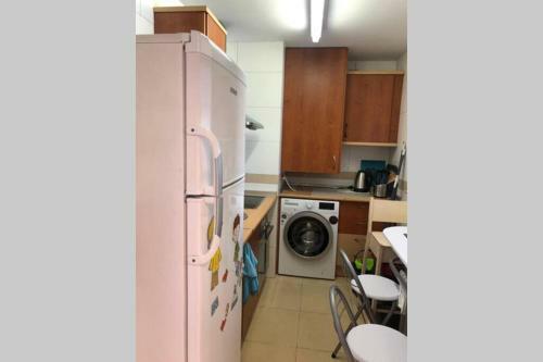 Bonito Y Pr�ctico Apartamento Cerca De La Playa