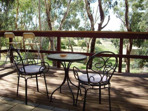 Bed & Breakfast 1860 Wine Country Cottages