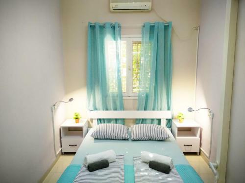 2 Bedroom Apartment With Balcony Near Rambam